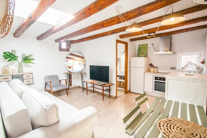 Central Duplex Attic + Beautiful Terrace In Chueca - Madrid