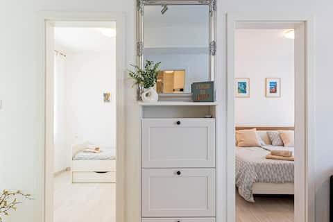 Central Apartment "LaMi"