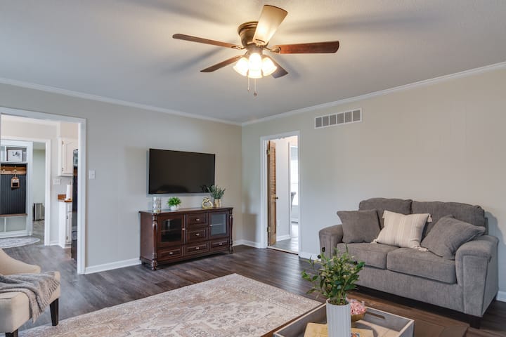 Hidden Gem In The  Heart Of Southaven! - Southaven, MS