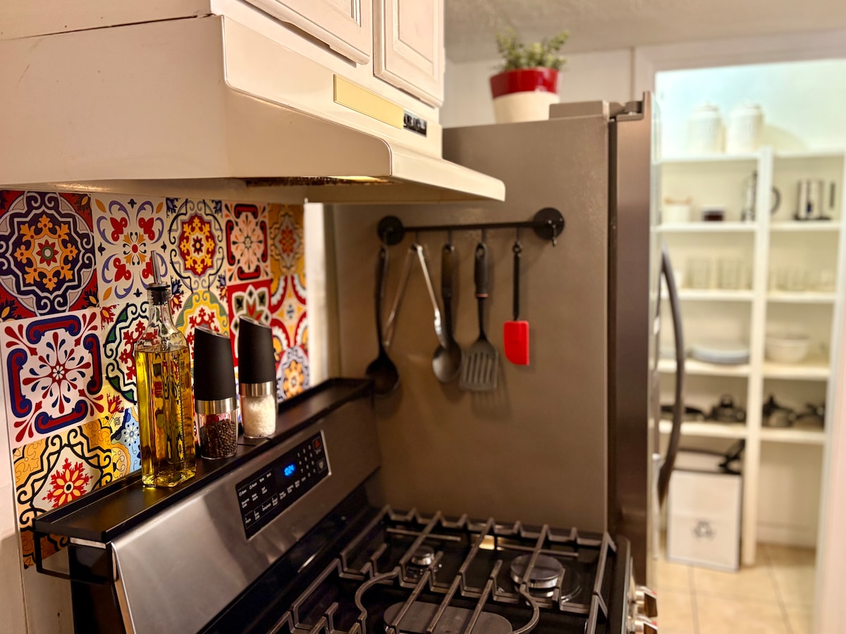 [Sep deals!] Cozy East Austin Oasis, no pet fee
