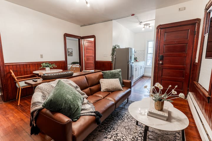 Fully Renovated 2 Bed, Fifa World Cup Welcome - Rhode Island