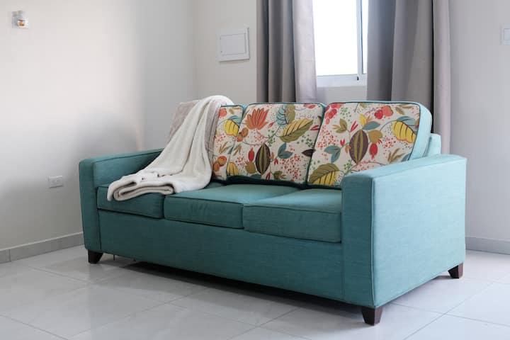 Spacious Studio With Pool• Easy Drive To Beaches - Aruba