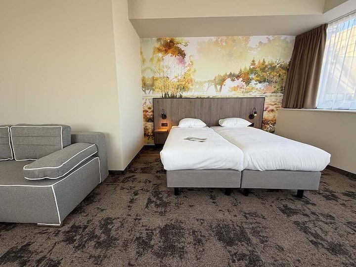 Amazing Hotel Unit In Parkstad Limburg Stadium - Heerlen