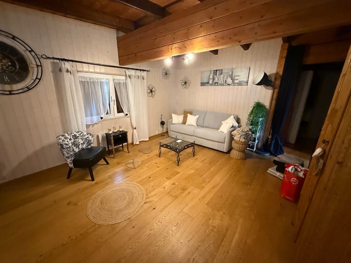 Salón, sofá