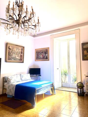 Napoli Centro Antico 77 b&b gallery image 2