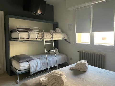 Annuncio Airbnb popolare: Moreali Urban Deluxe a Modena