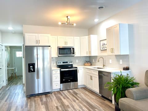 Luxury Executive suite ETSU, JC medical,Eastman