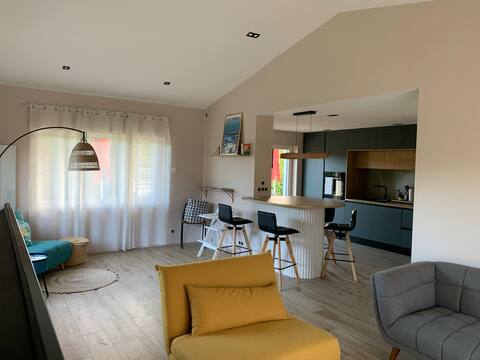 Top Airbnb: Small villa close to Lake Geneva in Publier