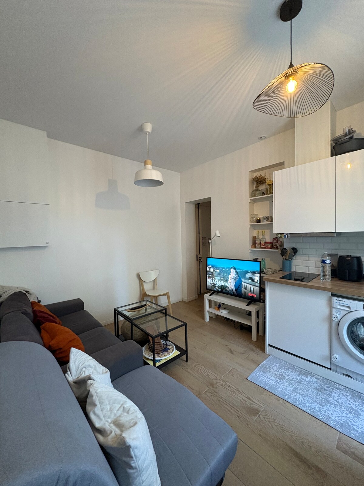 غرفة المعيشة