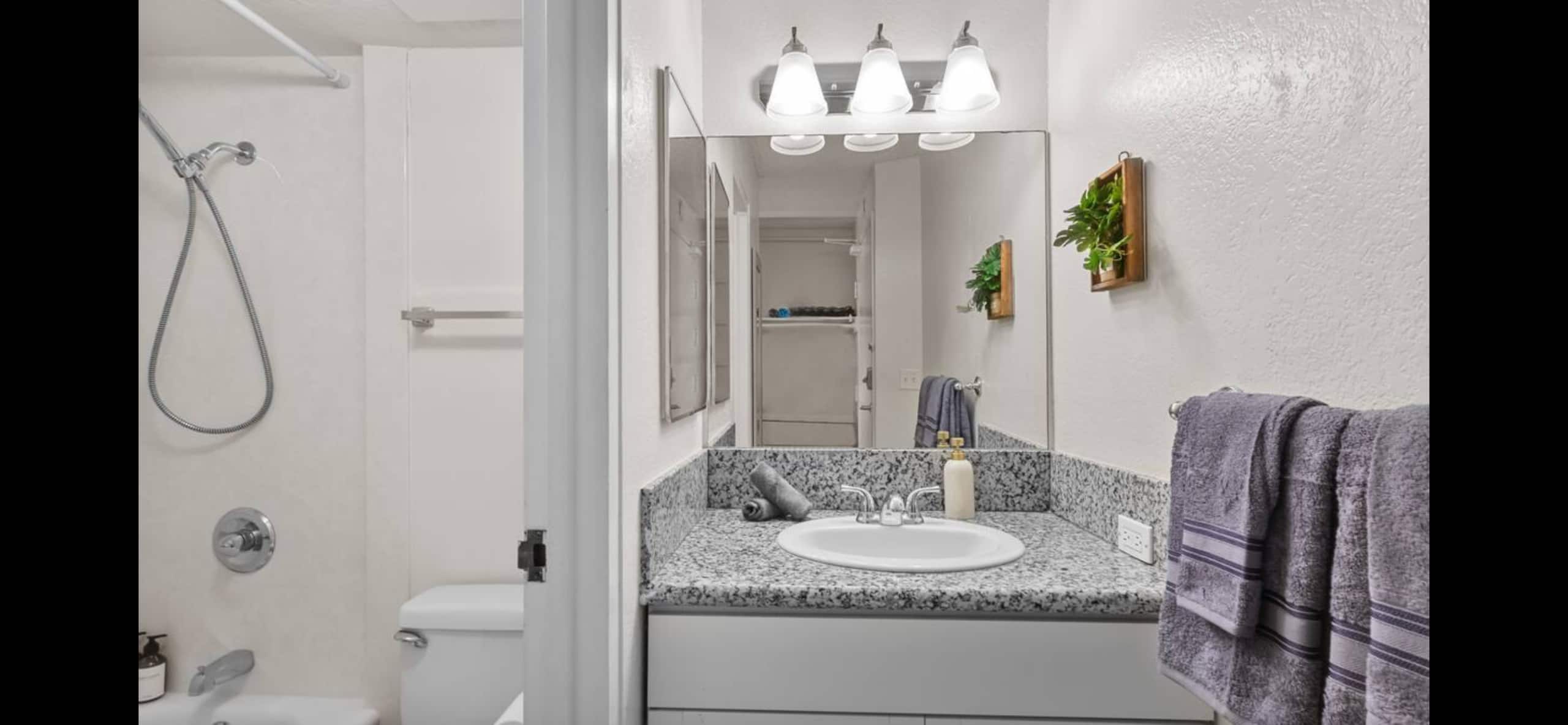Island Ohana Hale - Image 19