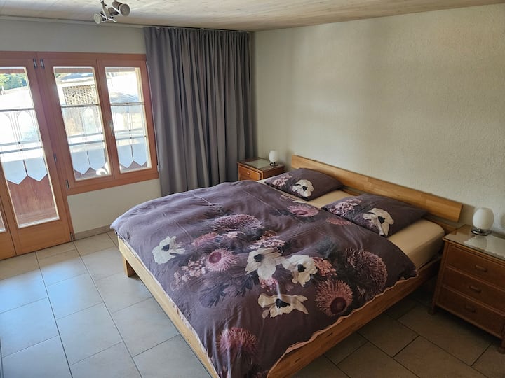 საძინებელი 1