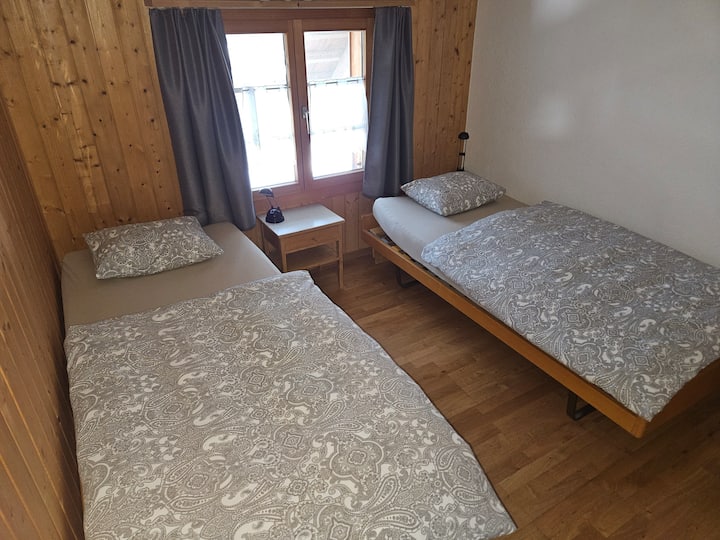 საძინებელი 2