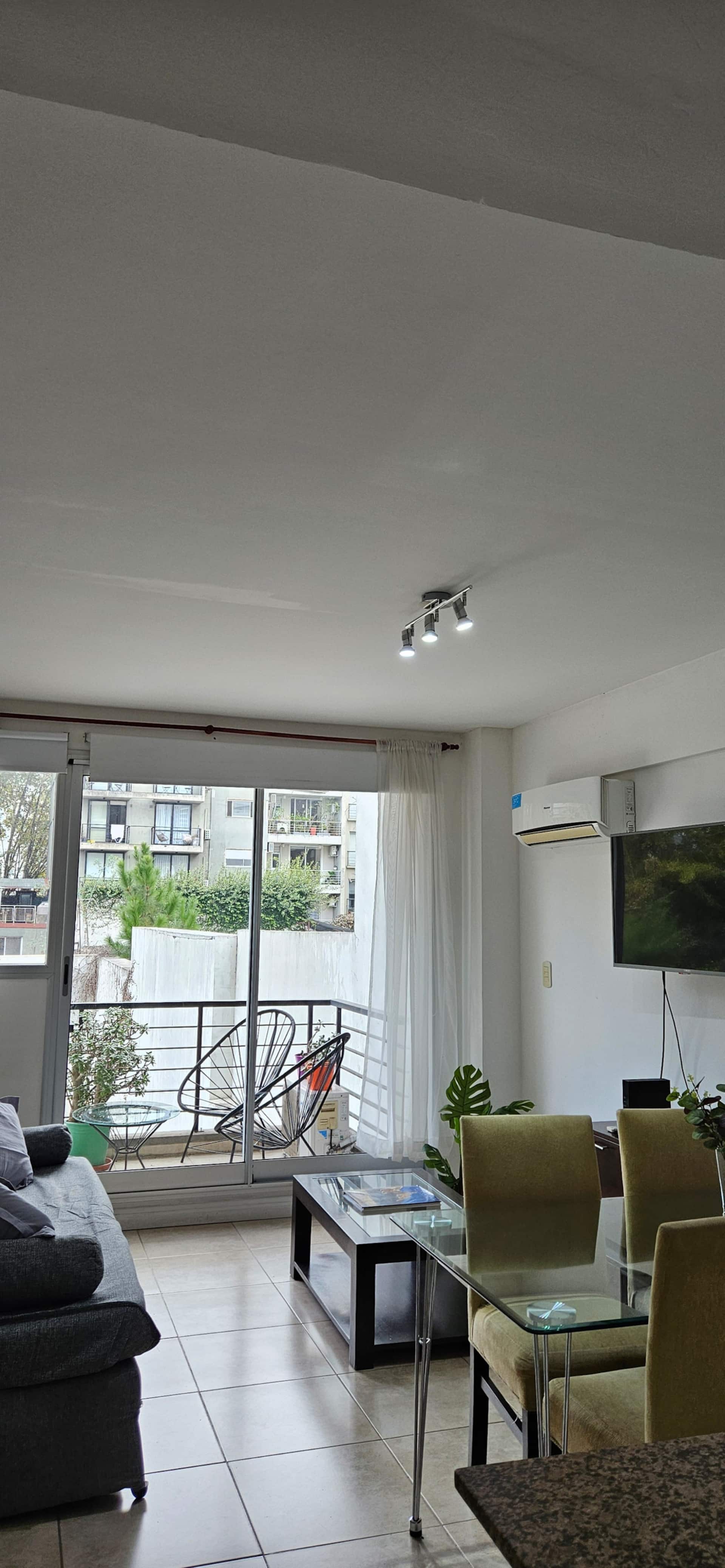 Departamento de 2 ambientes con balcón en Palermo