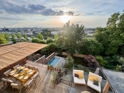 House with swimming pool, very central, near cathedral