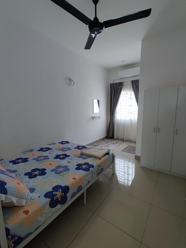 غرفة النوم 1