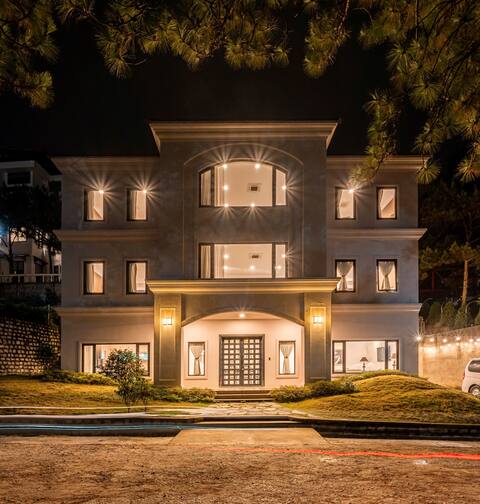 The LUX French Villa/Romantic View/5-star/Center