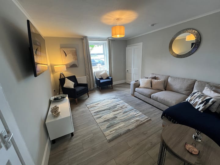 Seaside Getaway At 2 Links Place - Nairn
