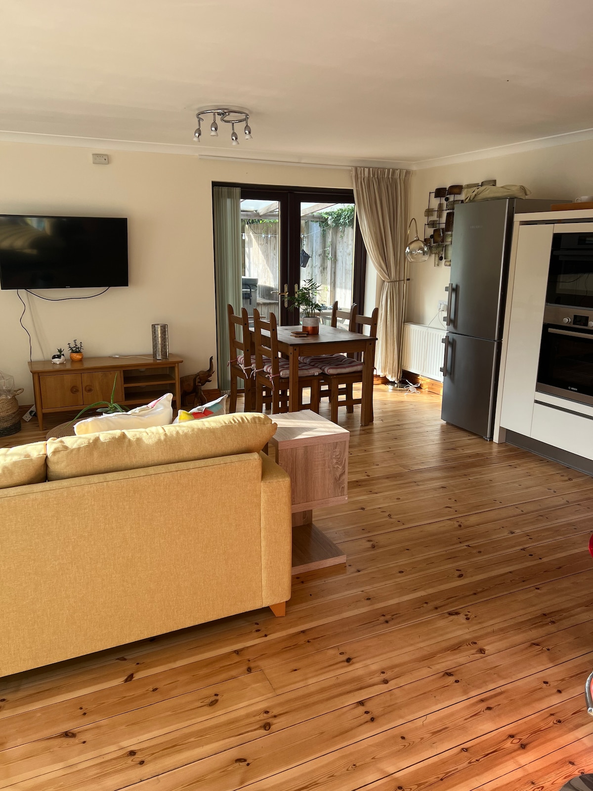 Popular Airbnb listing: Little Prospect Gwinear Hayle in Cornwall