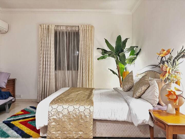 Bedroom 2 image 2