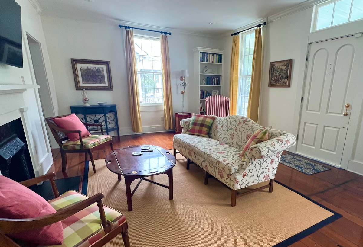 Successful Airbnb property: Marine Street Nest in Mobile
