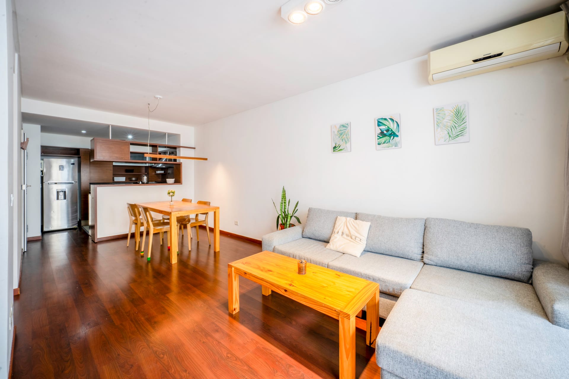 Apartamento de 1 quarto com varanda em Recoleta
