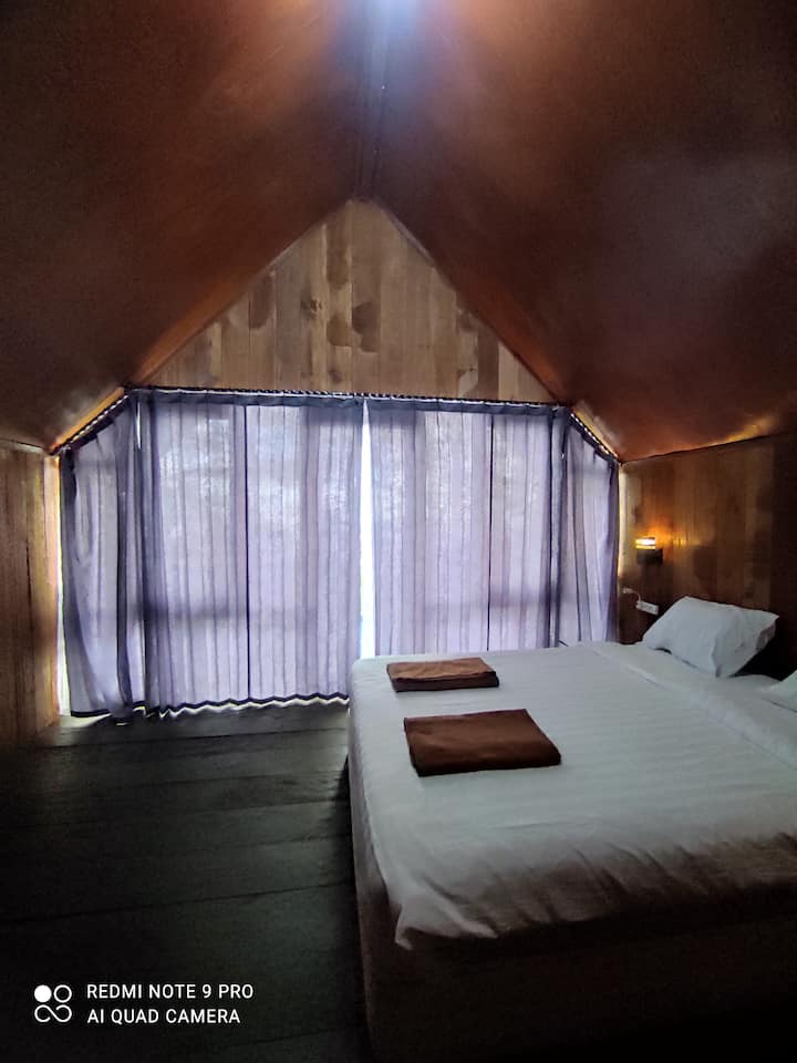Wana Wooden House - Munduk