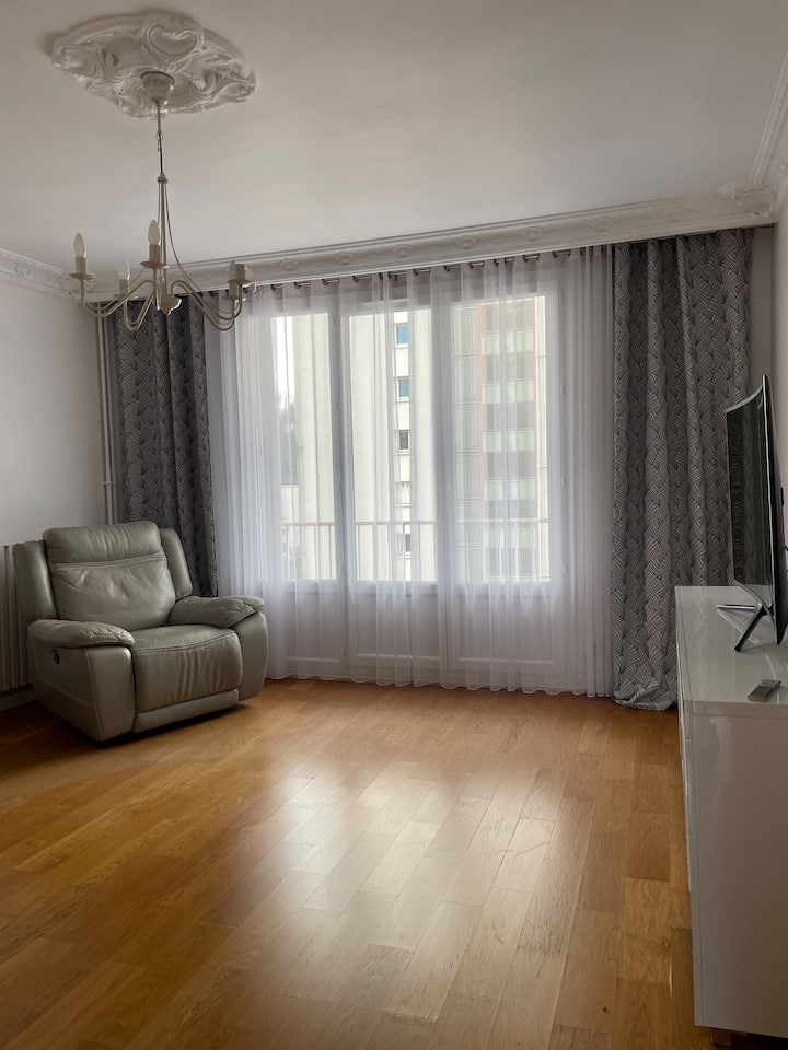 Appartement Spacieux En Auvergne-rhône-alpes - Bourgoin-Jallieu