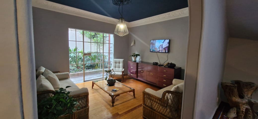 Casa Delfino 5 bed 3sh bath