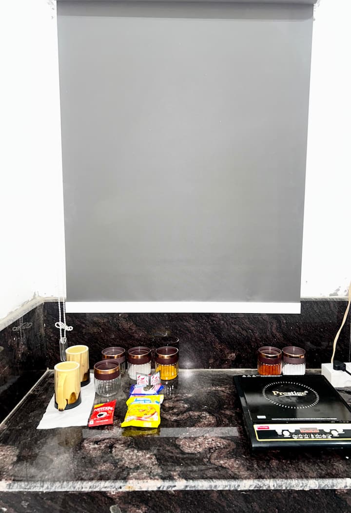 Stylish Studio With Designer Marble Flooring, Ac. - Darbhanga