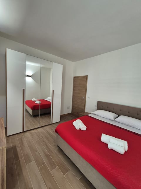 Very central two-room apartment BaiaVerde