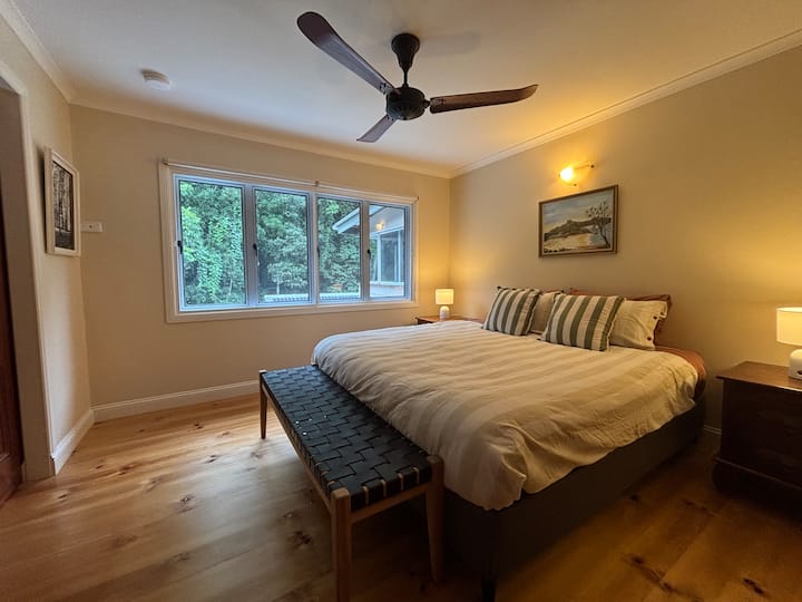 საძინებელი 1