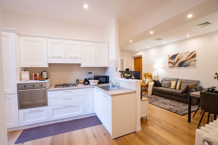 Valenziani Luxury in Center of Rome (WiFi-AC) gallery image 5