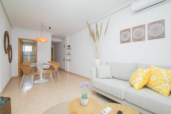 Casa Azul-avenida Cristobal Sanz 31 - Santa Pola