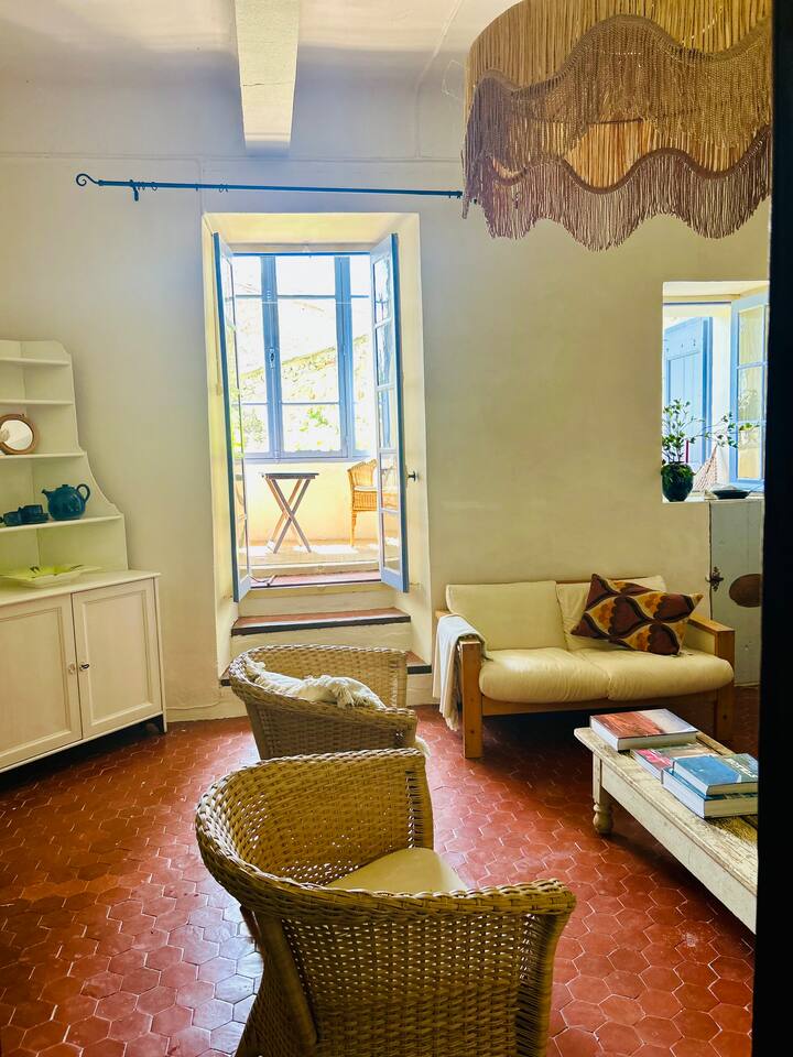 Charmant Presbytère Du 17e - Saint-Laurent-du-Verdon