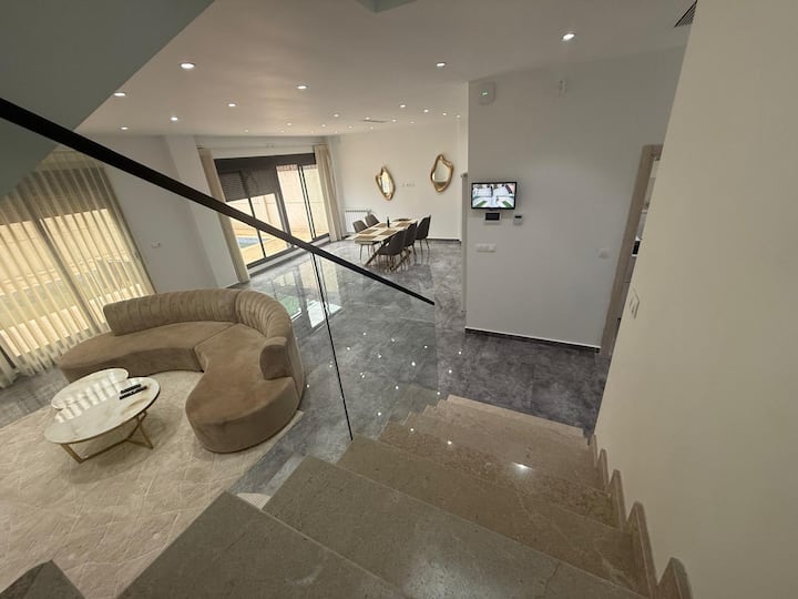 Maison Piscine Privé Et Chauffé Sans Vis à Vis - Algeriet