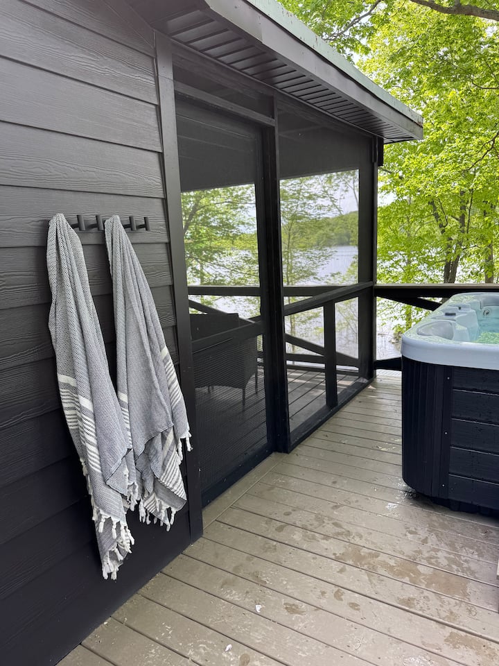 Nolin Lakefront, Dock, Hot Tub, Kayaks, Pickleball