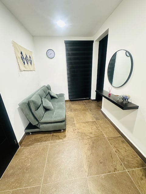 Top Airbnb: Loft Convite. Minisplit-Gym-King Size Bed-Kitchen-Terrace in Oaxaca De Juárez