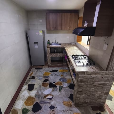Top Airbnb: 2B 1D Downtown 4 rooms 7 beds en San Cristóbal