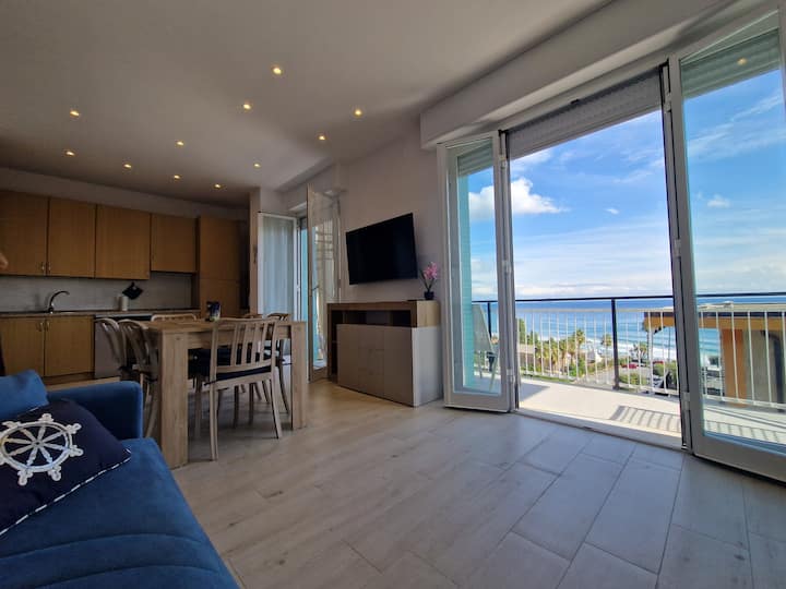 ห้องนั่งเล่น