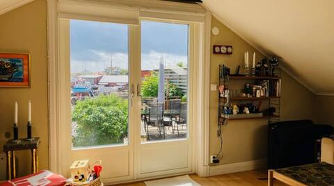 Top performing Airbnb: Lillstugan Hälsö in Hisingen