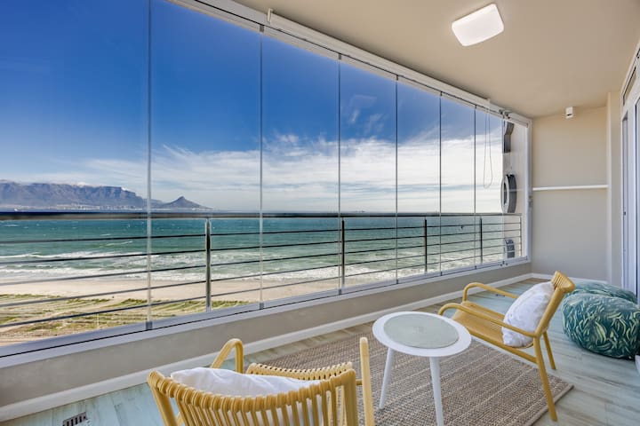 LaVista Luxury Beachfront Apartment