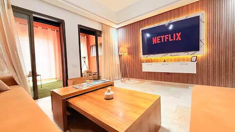 Top Airbnb: Chic Stay in Gueliz 1 • Free Parking • Netflix in Arrondissement De Gueliz مقاطعة كليز
