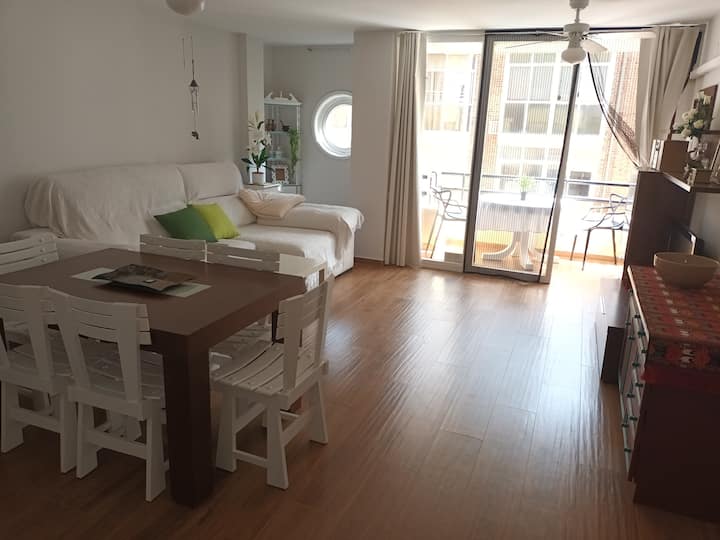 Precioso Loft Recién Reformado - アリカンテ