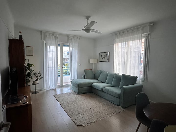Bohemian Luxury Seafront Retreat – Golfe-juan - Juan-les-Pins