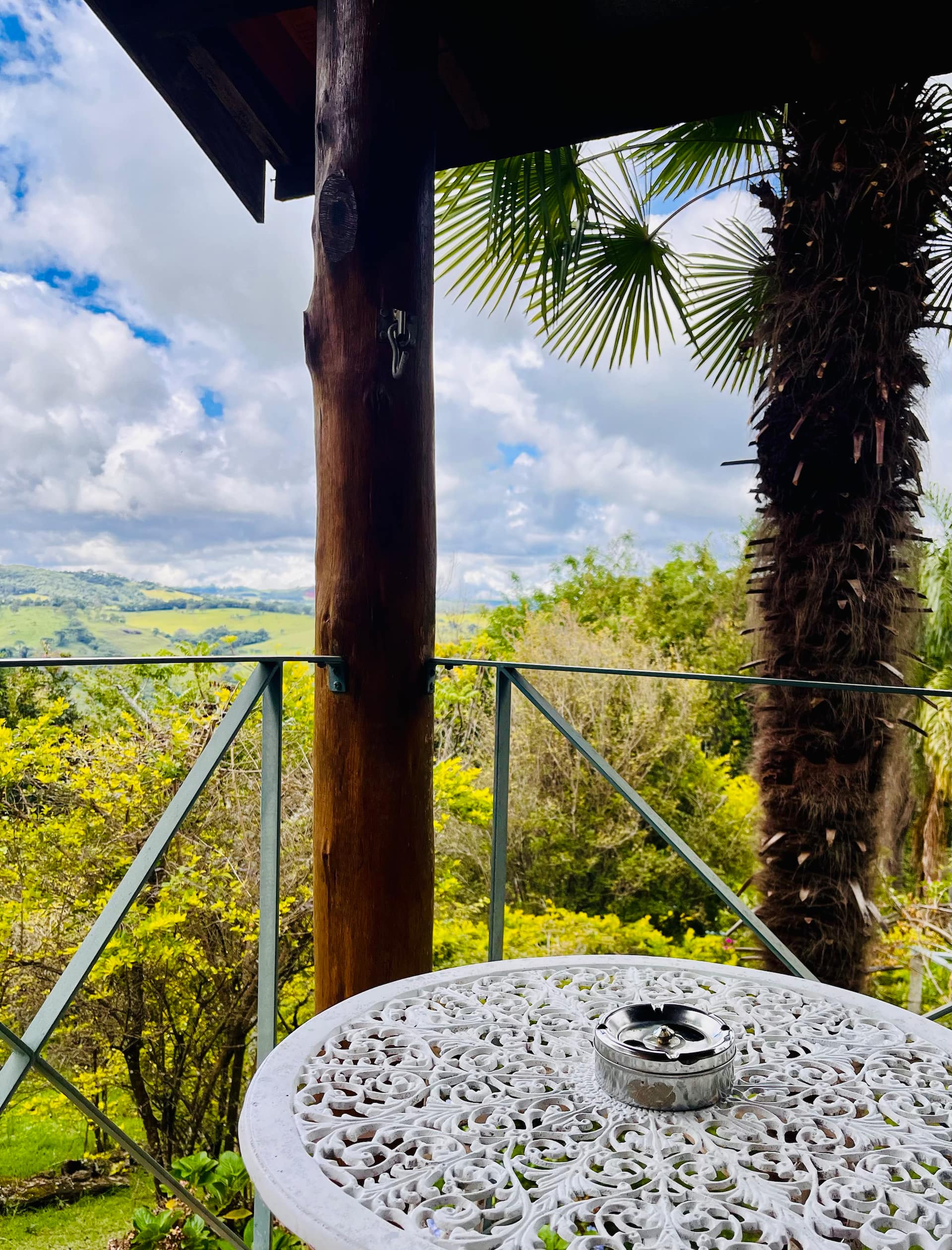 Vista das montanhas da região de Bueno Brandão