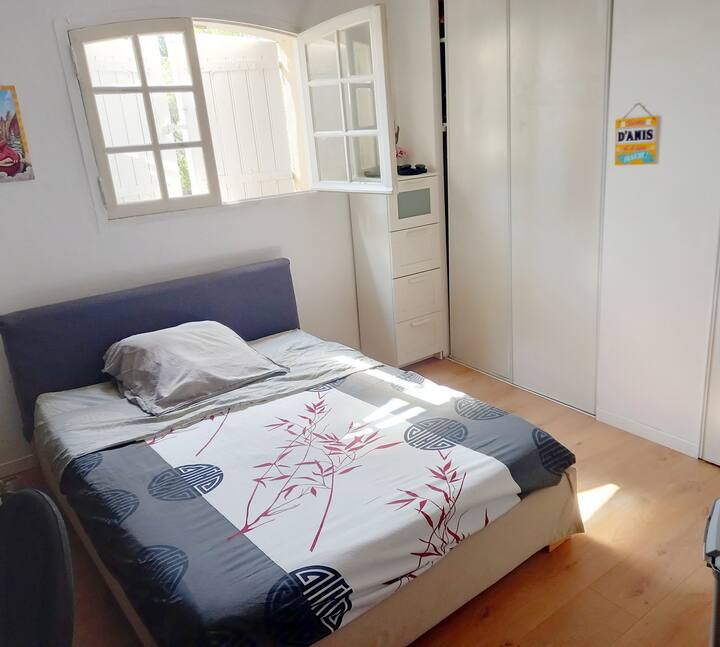 Спална соба 6