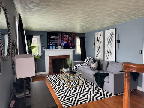 Cozy Home w/Kingbed/Parking