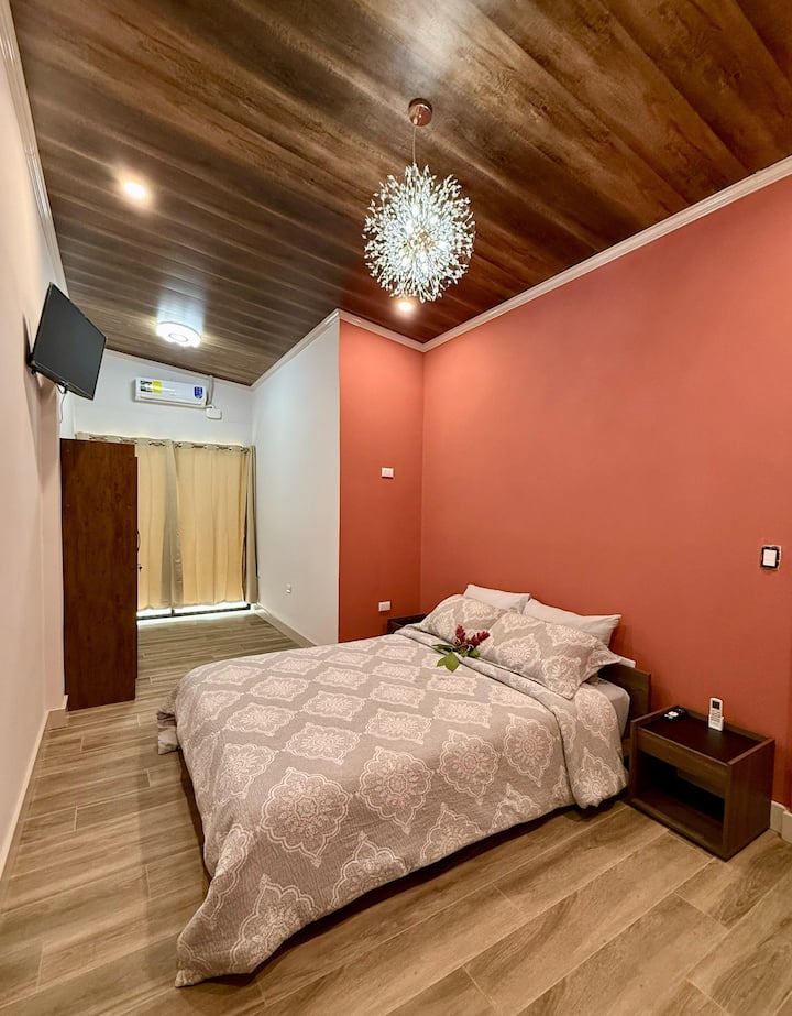 1 двойно легло
1 лице 