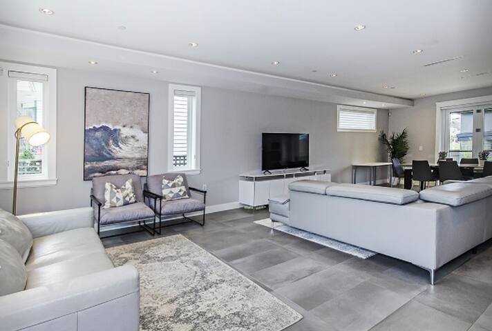 Family home – rooftop park view gallery image 3