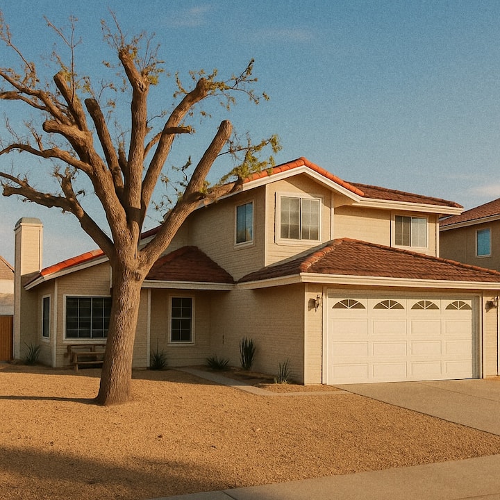 Room #2| Month-to-month Available| 3 Rooms | - Lake Elsinore, CA